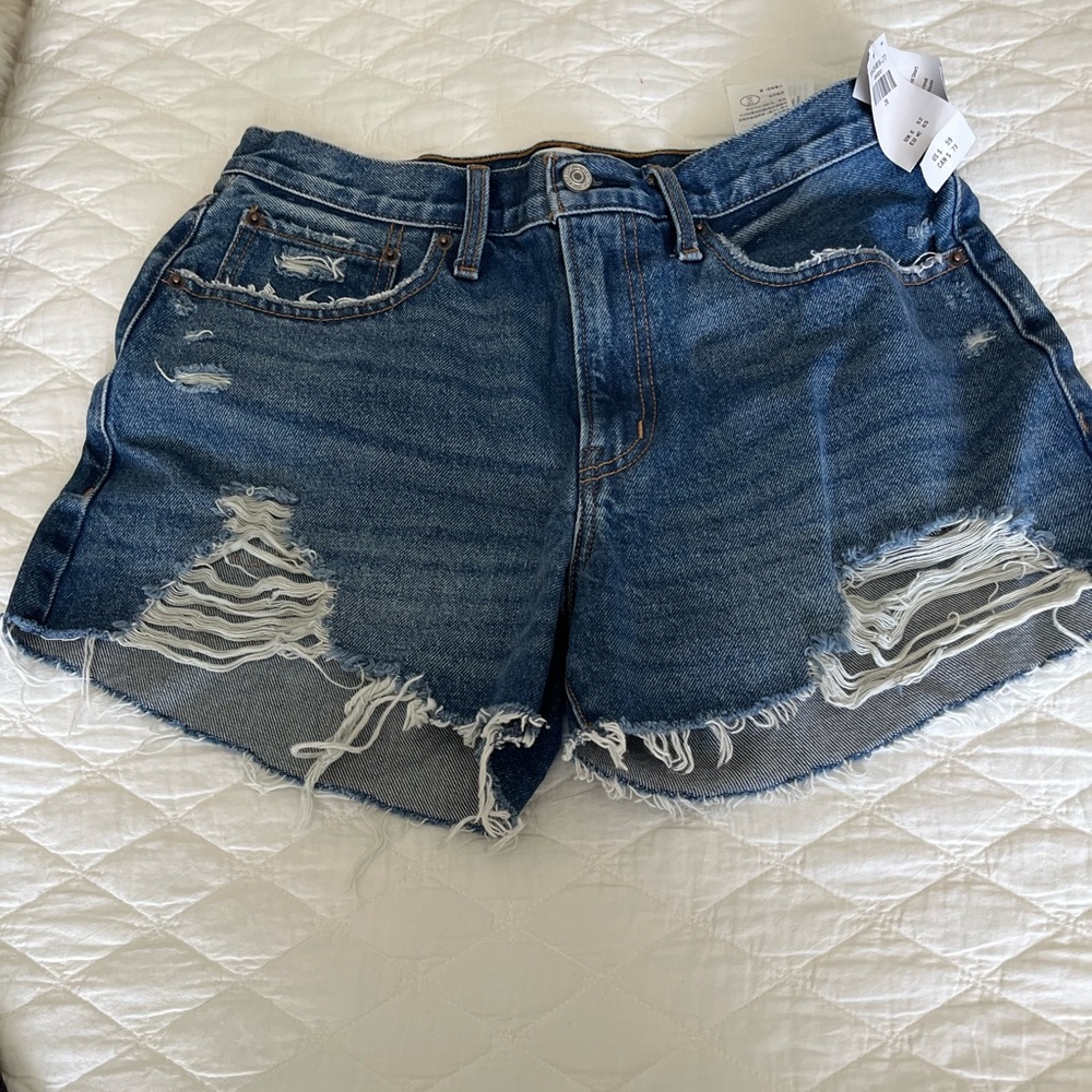 *NWT* Abercrombie & Fitch Shorts